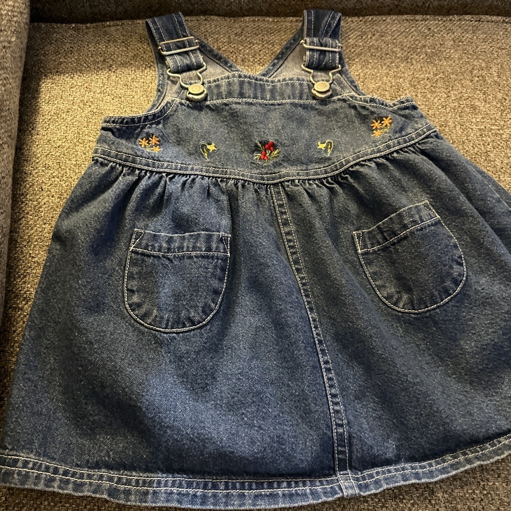 Vintage Gymboree 12-18 Month Jumper Dress, Embroidered Flowers EUC. Rainbow Tag